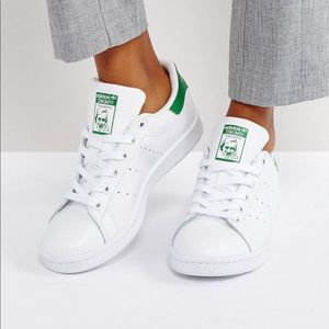 Adidas Stan Smith shoes